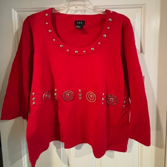R*Q*T red studded top- XL- metal embellished- CUTE! - Picture 1 of 3